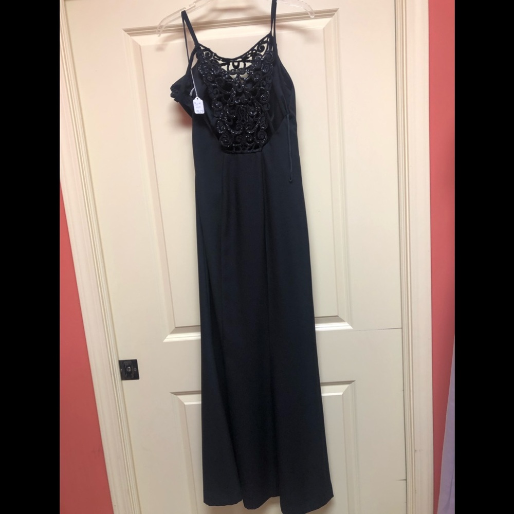 Formal Dress - Picture 2 of 2